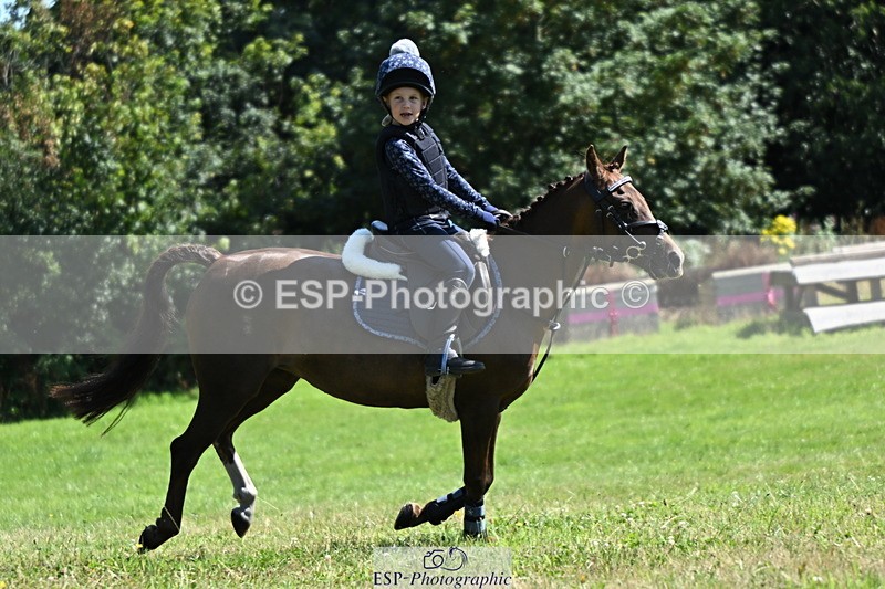 240729B-144202-02839 - Abbie's Group XC