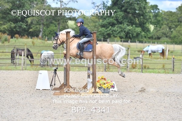 BPP_4341 - CLASS 19 SUN Springboard 128cm/ 138cm Restricted Handicap