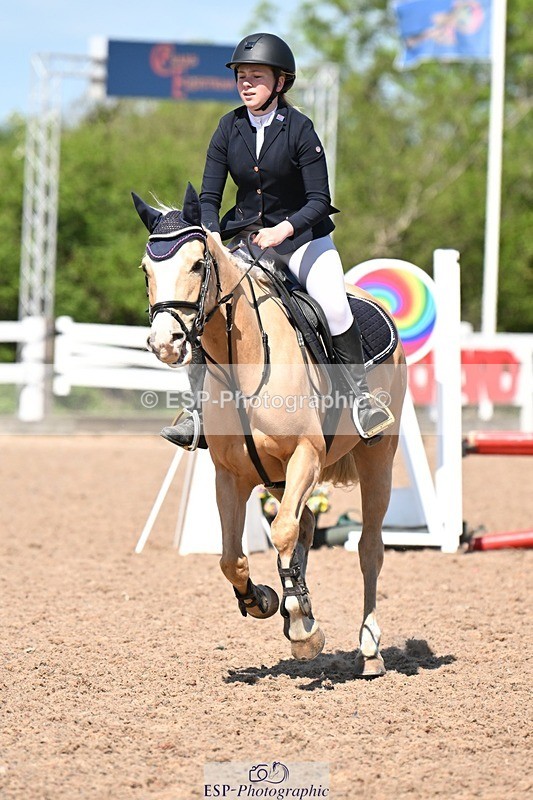 250504-120518-03083 - Cls 17+18 Club and Schools 80cm