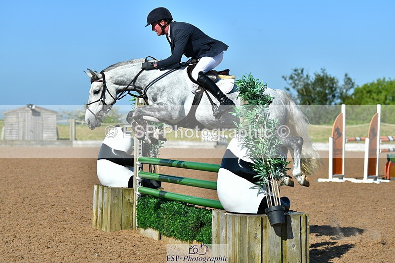 230526A-090525-00789 - Cls 1 Snr 1.05m + 1.10m Open