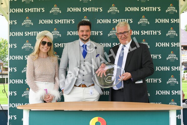 yr10072021r3-48 - Race 3: 2.55pm John Smith's Stayers Stakes