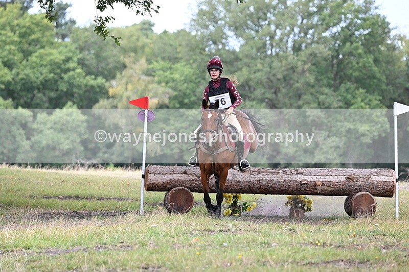 WJ6_0692 - XC Time 12:16 to 12:25