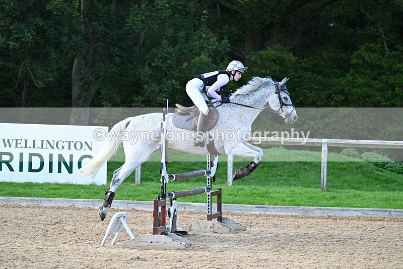 WJ7_6165 - Time 16:55 to 17:11