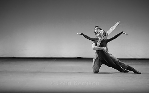  - Kenneth Greve and Daria Makhateli - The Swan Of Tuonela