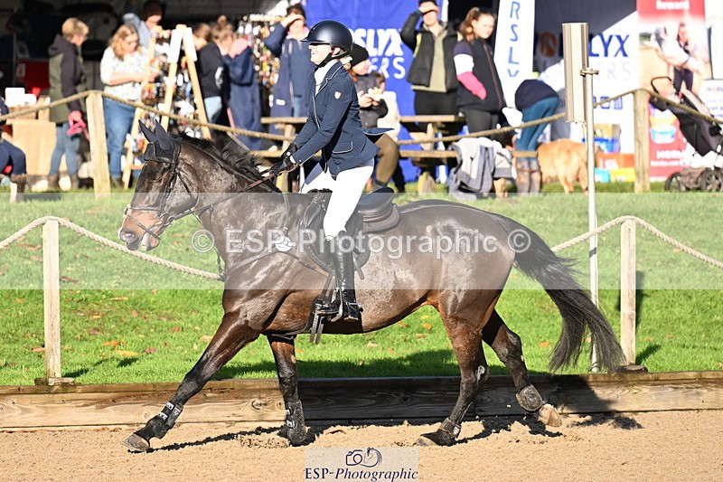 251024A-095928-06310 - B-126-Catherine.Van.Randwyck