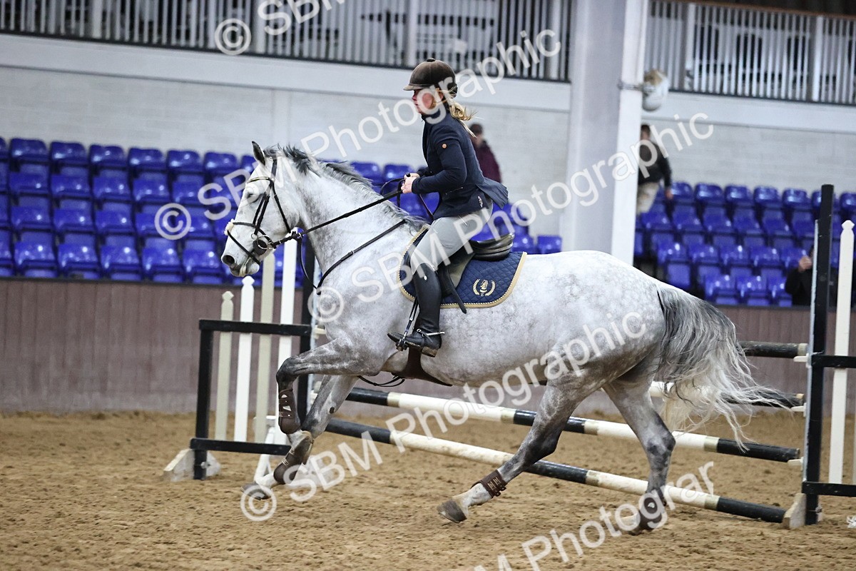 SBM_005331 - Class 17 - Senior Newcomers 1.10m