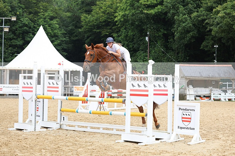 3E7A6116 - Class 7: Senior 1.05m