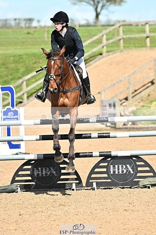 250416-151859-01684 - Cls 6 Foxhunter and 1.20m