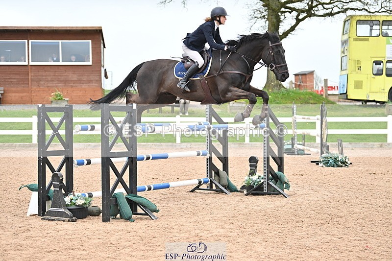 240406A-160214-04316 - Cls 17 National 1.30m Open