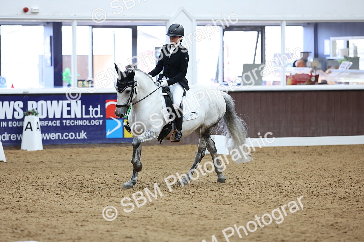 SBM_016513 - Class 16 - Novice FSM - 11.50-12.38