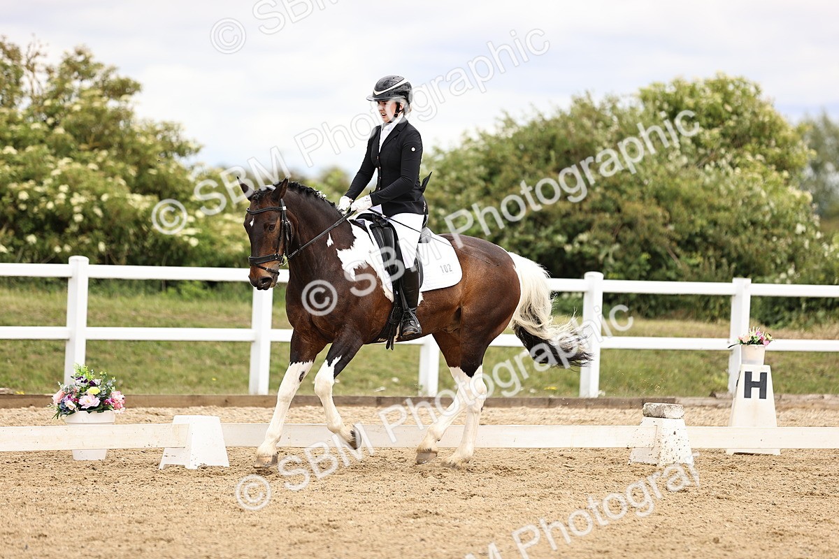 SBM_002943 - Class 2 - Novice 4 - 12.00-13.10