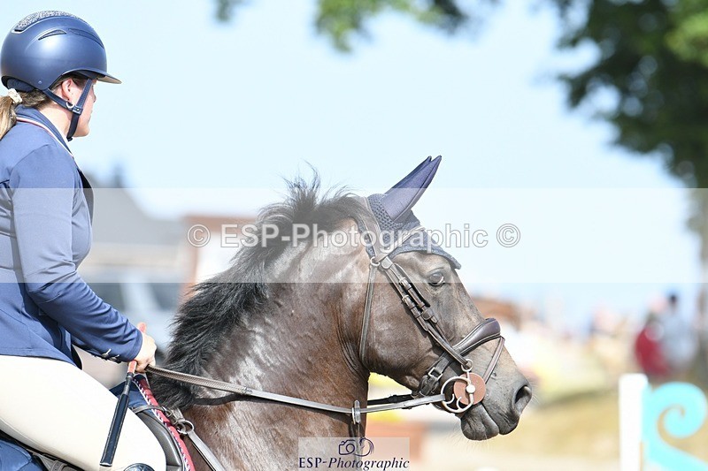 250725-163618-03969 - Cls 10 1.05m Amateur Quali