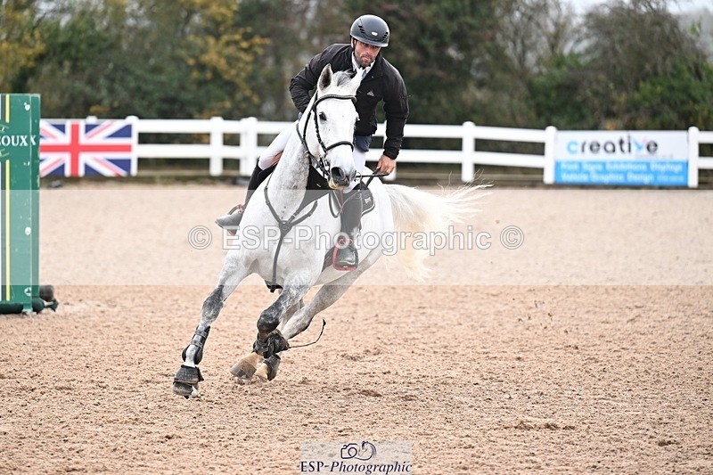 251105-143134-00901 - Cls 06 Fox & 1.20m