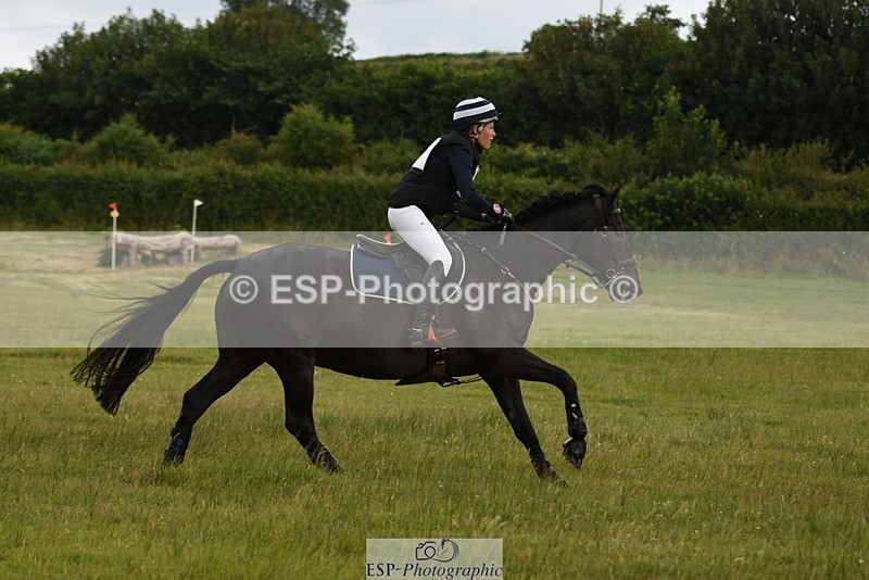 230625-104330-01843 - XC 90cm 9.45 to 11.00