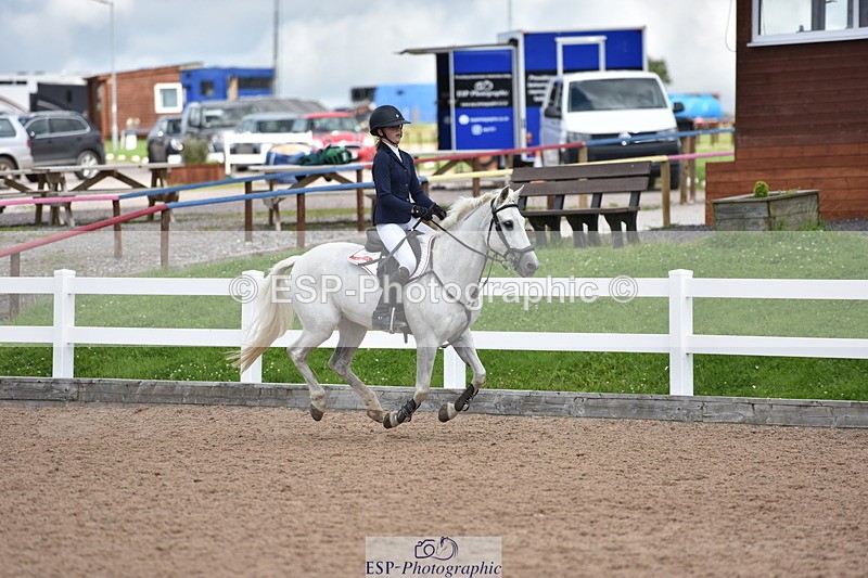 230806A-142940-02521 - Cls 22 Pony Foxhunter & 1.10m Open