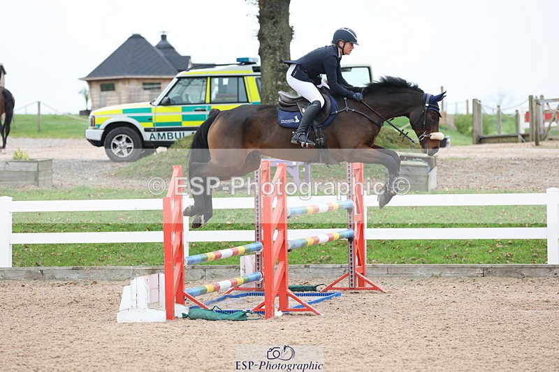 241101A-115059-01524 - FRI Cls 5 Newcomers and 1.10m Open