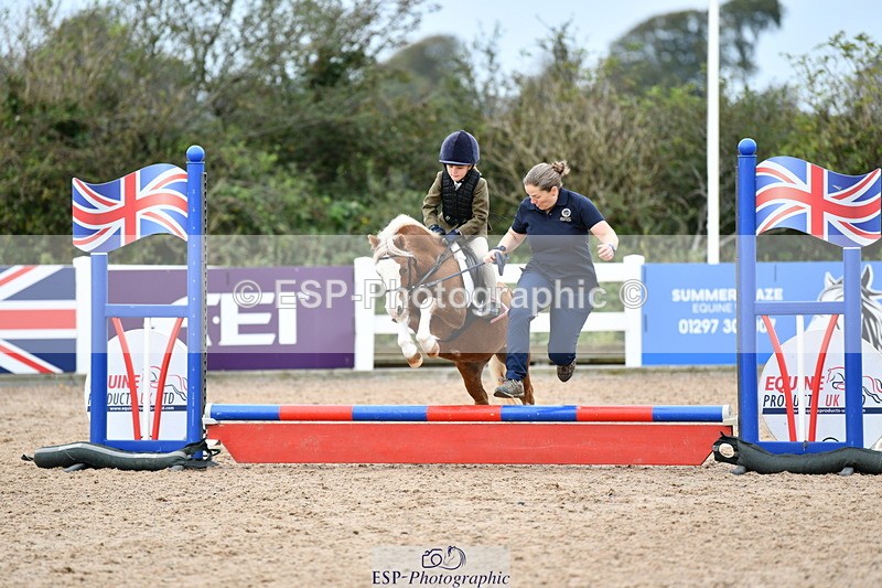 241013B-105306-00490 - Cls 2c 40cm Lead Rein