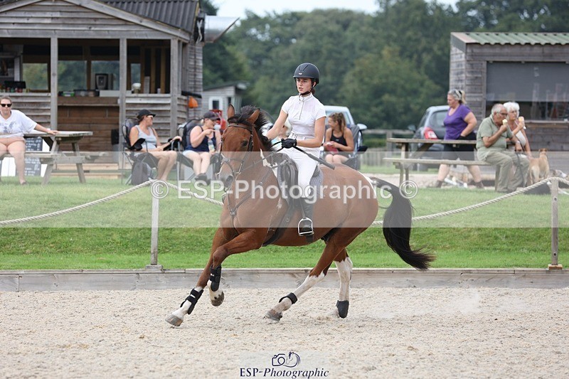 230908-155343-02661 - Cls 8 Snr 1.05m Open