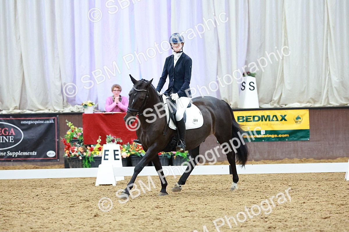 SBM_004435 - Class 12 - E2 Championship - 14.50-15.53
