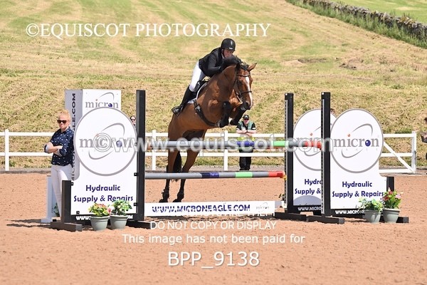 BPP_9138 - CLASS 21 SAT Redpost Equestrian Senior Foxhunter/1.20m Open