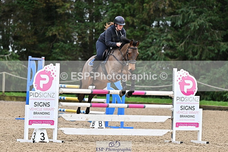 250201A-143659-00986 - Cls 04 Local Horse 120cm