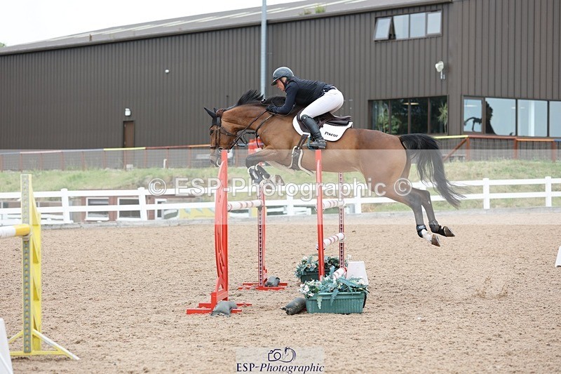 250625-160422-01614 - Cls 6 Foxhunter and 1.20m Open
