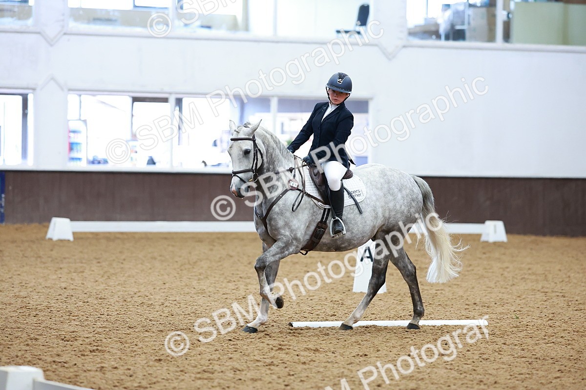 SBM_001047 - Class 12 - Novice 2