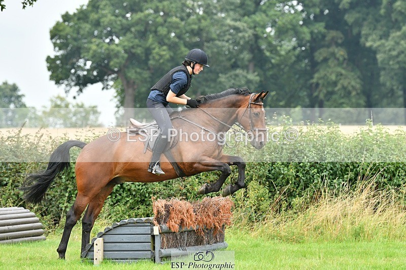 230817-123857-00693 - Theo's 1st Group - XC