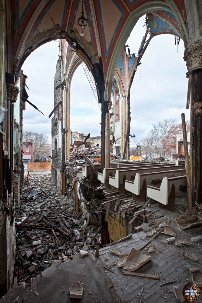 St Bonaventure Church (Philadelphia, PA) | Front Row Seats to the End - St. Bonaventure Roman Catholic Church