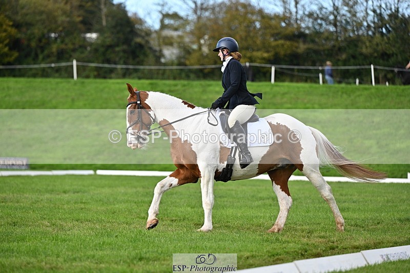 251024A-102257-08041 - F-454-Natalie.Stephens