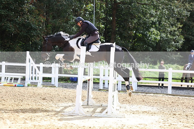 3E7A9723 - Class 10: Senior 95cm open