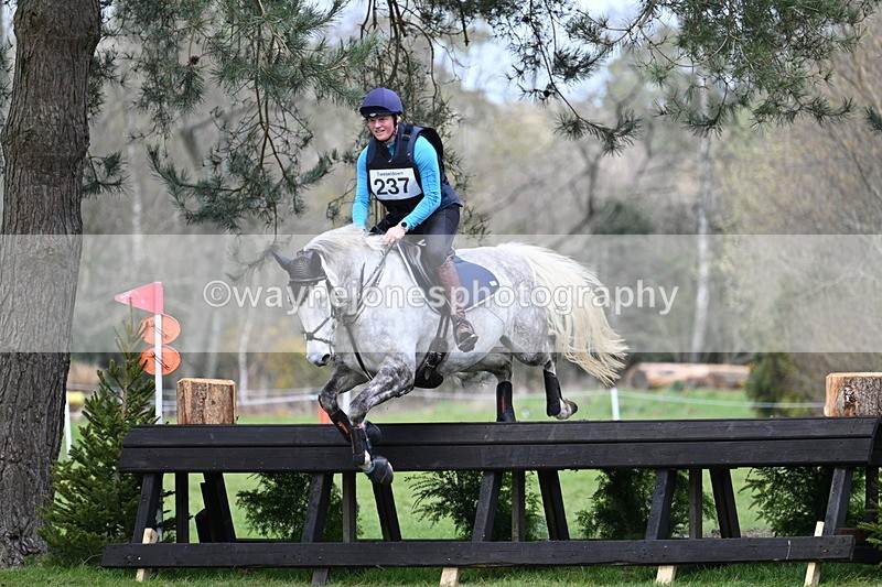 WJ7_2328 - Time 14:03 to 14:36