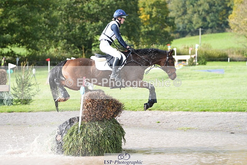 251024A-133720-11186 - B-169-Jessica.McCaldin