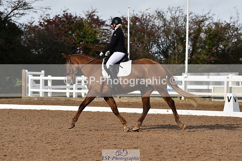 231104A-120246-01661 - Cls 5 Novice 37A