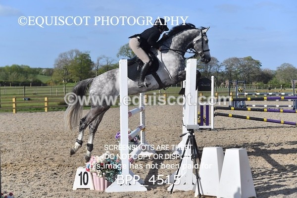 BPP_4515 - CLASS 9 Senior Newcomers/ 1.10m Open