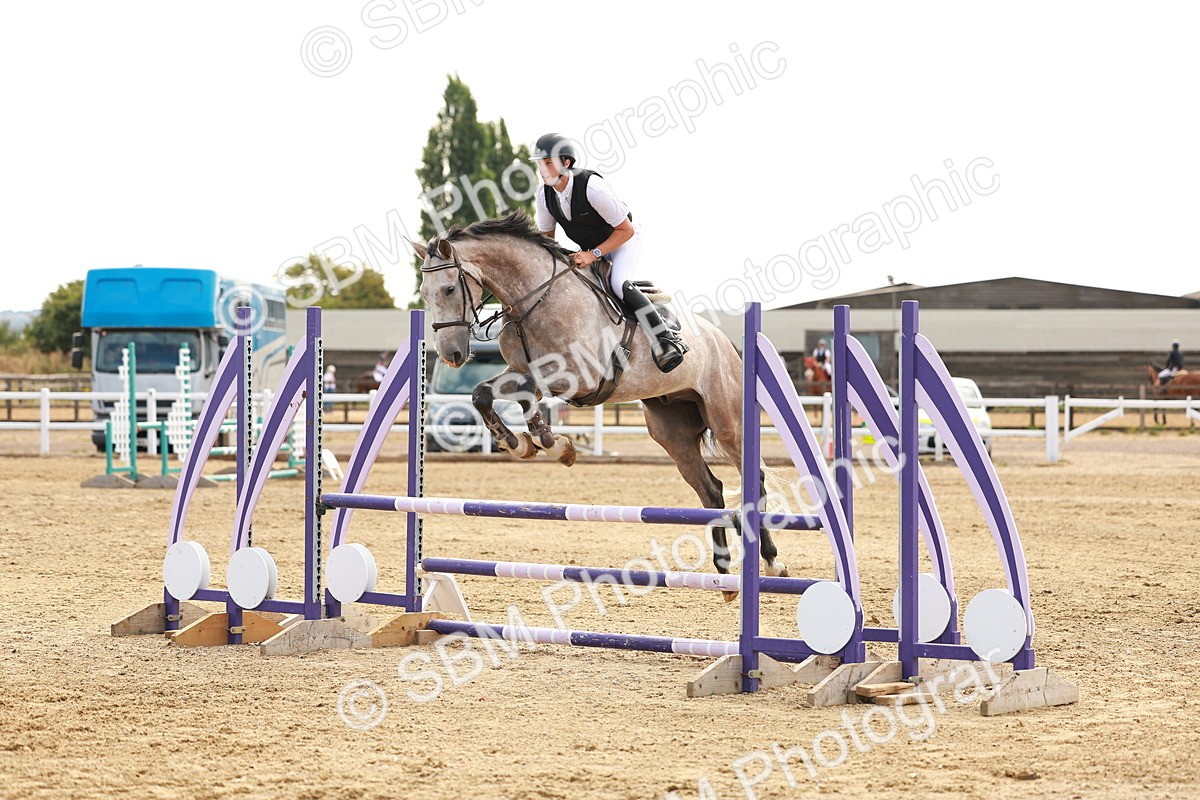 SBM_002425 - Class 9 - Senior British Novice - 90cm