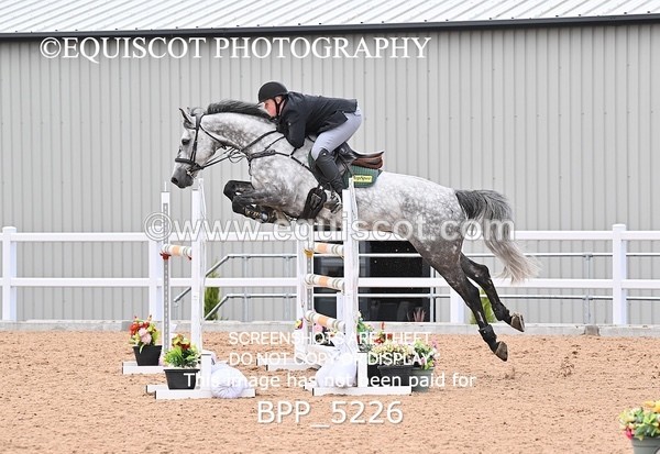 BPP_5226 - CLASS 8 THURS HOYS GFS Saddles Senior Newcomers Second Round