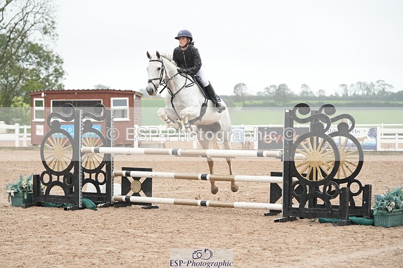 251003-124003-00874 - Cls 9 1.05m Amateur Qualifer