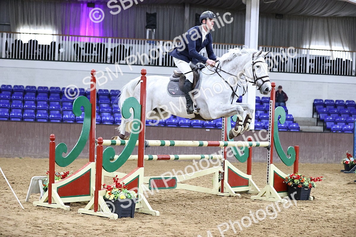 SBM_001496 - Class 4 - Senior Newcomers - 1.10m Open