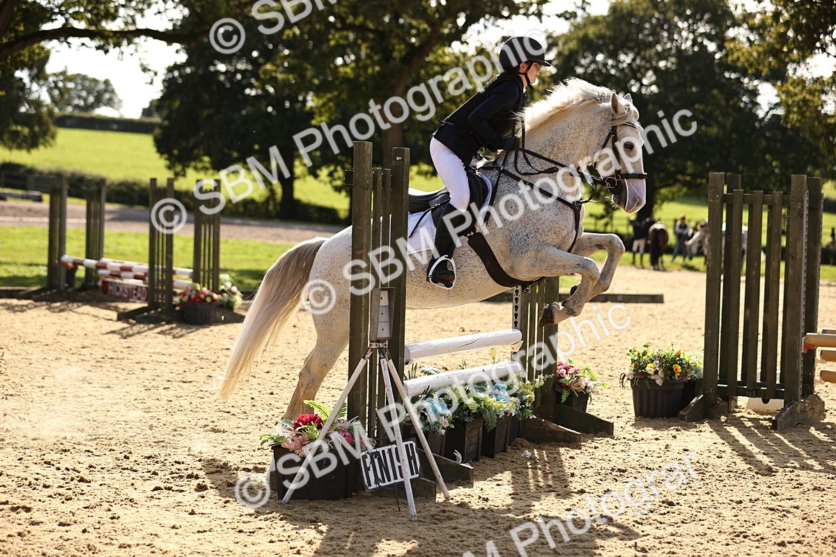 SBM_49248 - J9 - Junior Pony 70cm Championship