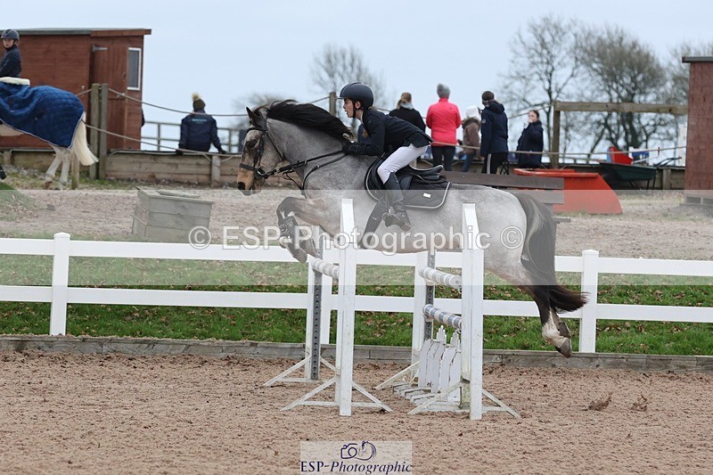 241116X-140503-02378 - Cls 14 A&B Pony Fox & 1.10m Open