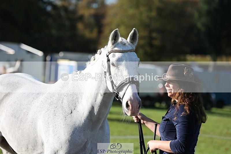 241027-095329-15563 - 321-Hannah.Underhill-DONBEG.GREY