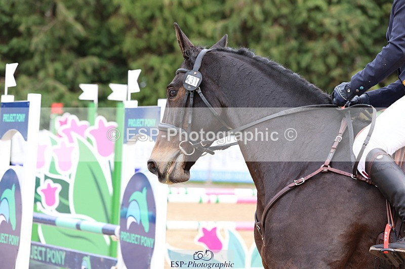 251026A-122020-24627 - F-431-Alison.Gill