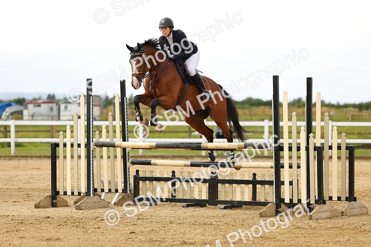 SBM_009351 - Class 2 - Senior Discovery - 1.00m Open
