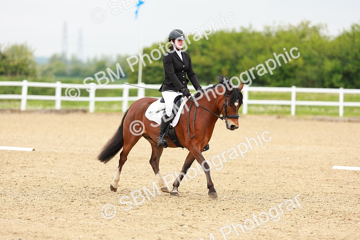 SBM_005241 - Class 16 - Novice 6