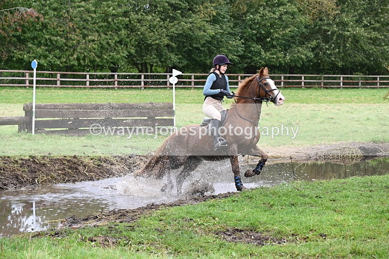 WJ6_6389 - Time at Photographer 12:41 to 13:05