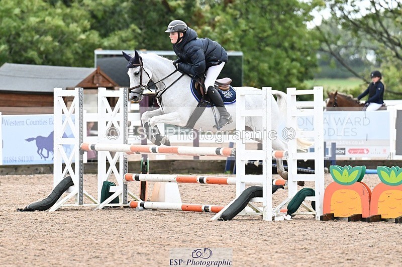 250920-151727-01754 - Cls 32 Stepping Stones