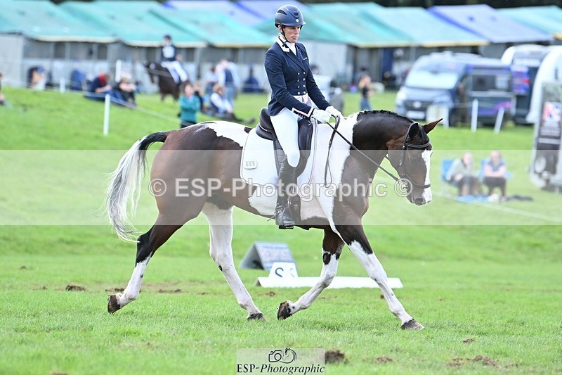 231020-145151-11002 - 669-FOXRIDGE.HIGH.JINX-Claire.Deuten-DR