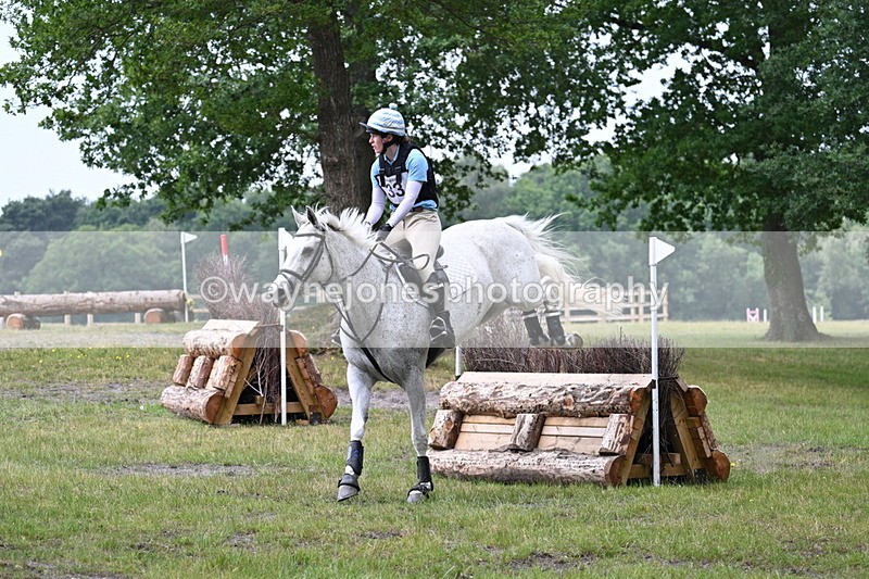 WJ7_0048 - Time 12:46 to 12:55