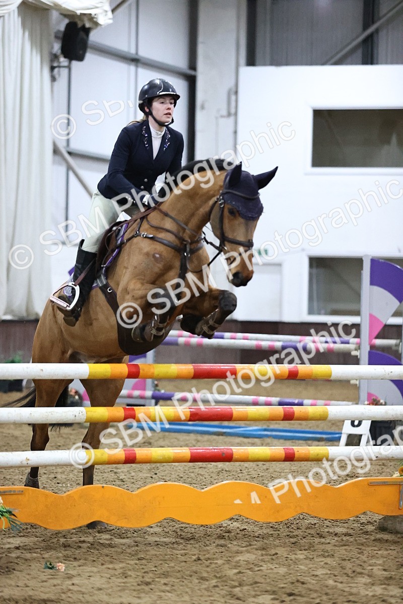 SBM_2444 - Class 9 - Senior Newcomers/ 1.10m Open